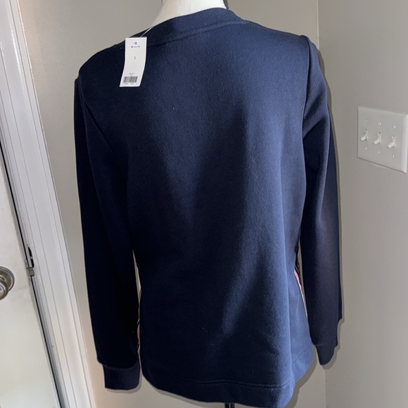 Banana Republic pullover - Picture 2 of 4